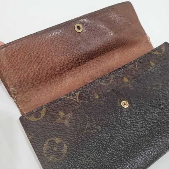 Authentic LOUIS VUITTON LV Vintage Monogram Sarah Wallet Envelope Leather 1996 - Picture 3 of 15